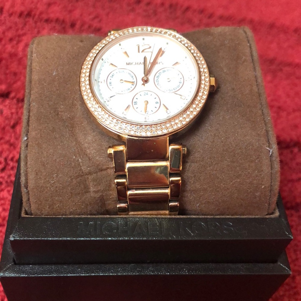 MICHAEL KORS WATCH